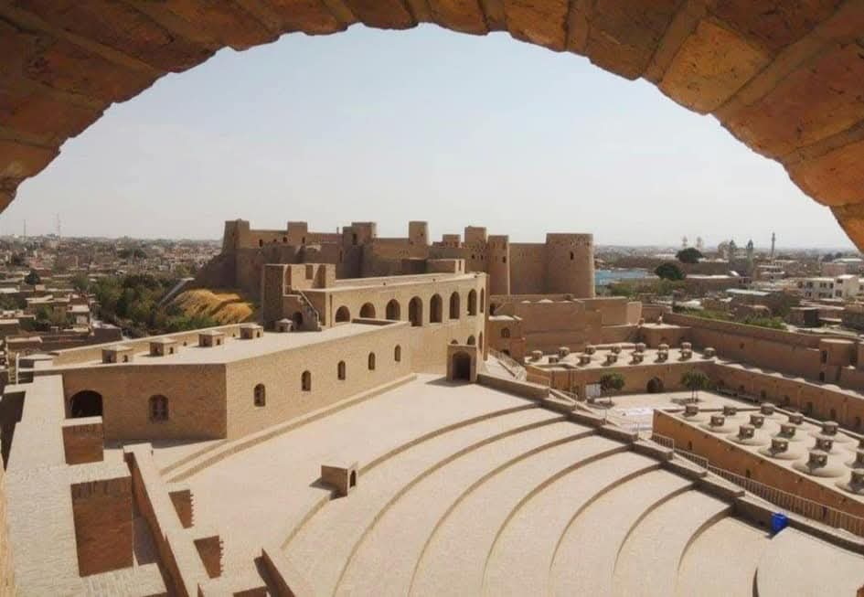 0941957d-f198-45b2-9fe7-4e59704c36df