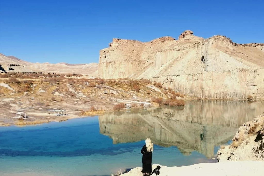 6f27a84c-88f0-4b3f-b8b1-b2b443f8e228