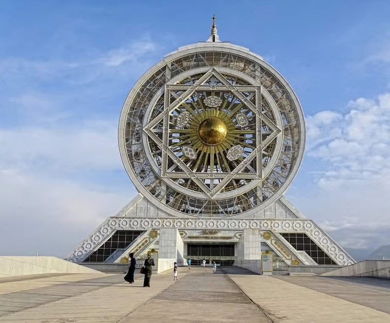 e18c23d9-3157-4800-aa3f-a8c81205a57d