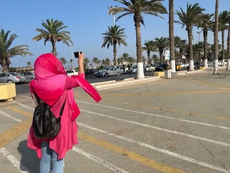 f09ac3a6-8047-4d47-b066-6da3e372902d