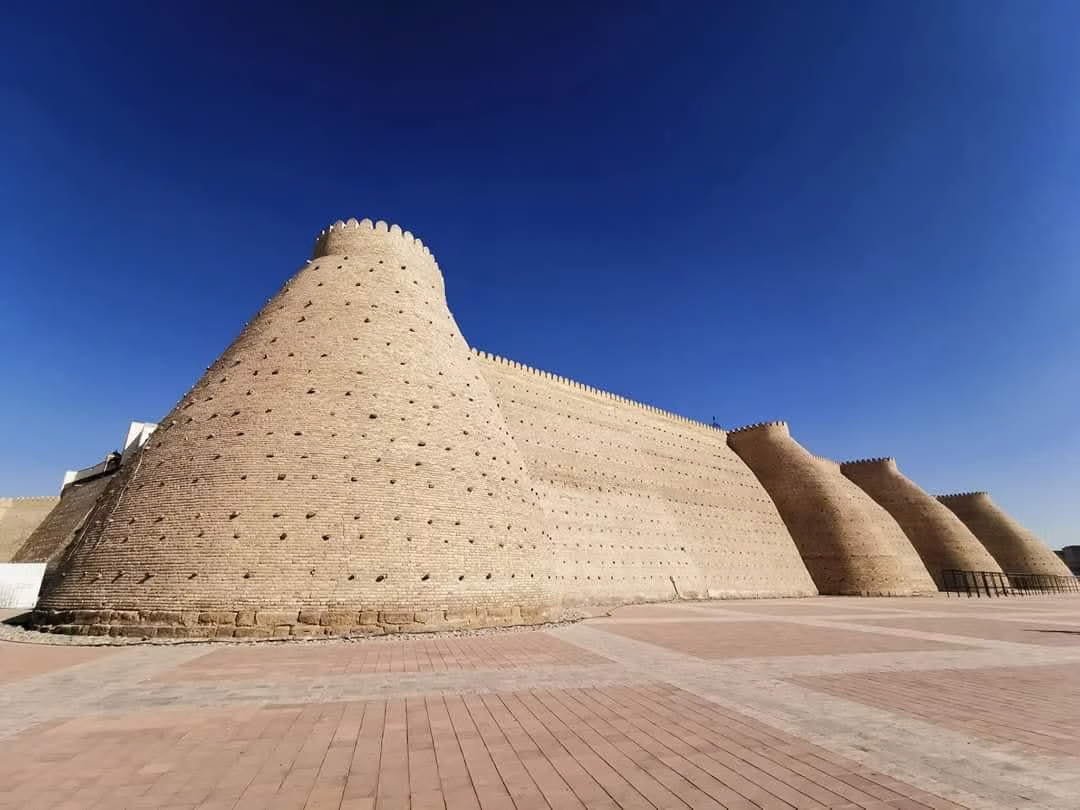 04fe85fd-c059-4637-8c21-65b009608b64