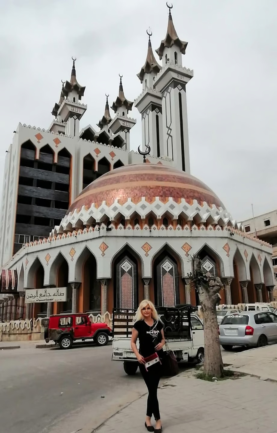 80f8c3b3-0d02-4b5a-83bc-3726f319af1a