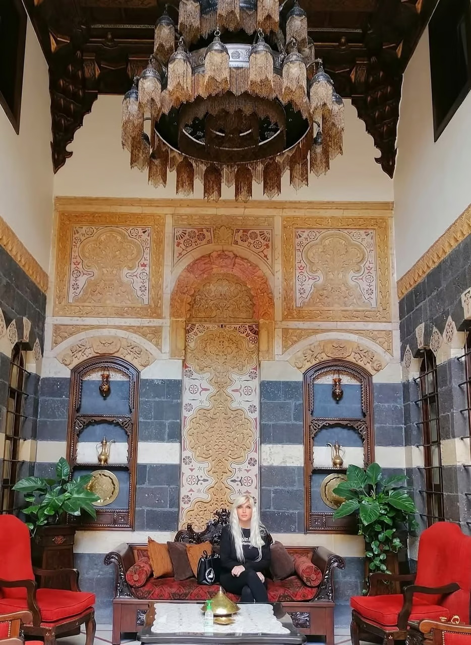 f5b98c73-1098-4ccd-acd4-27edafd65c4b